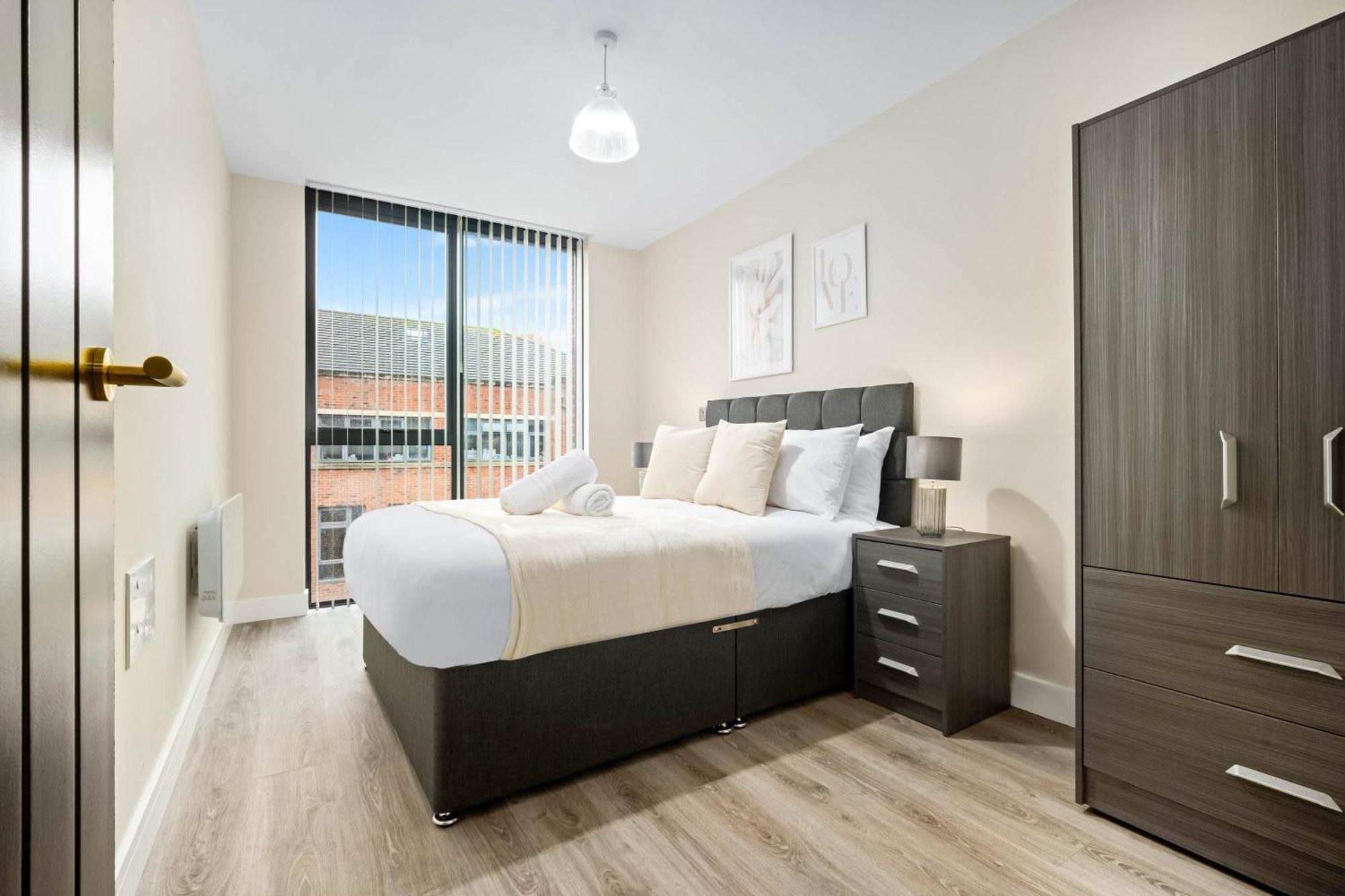 Brand New Luxury Apartment - 2 Bedroom - City Centre - Jq - Wifi - Netflix - 10Ah เบอร์มิงแฮม ภายนอก รูปภาพ